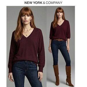 NEW YORK & COMPANY - Burgundy pullover v-neck tunic sweater